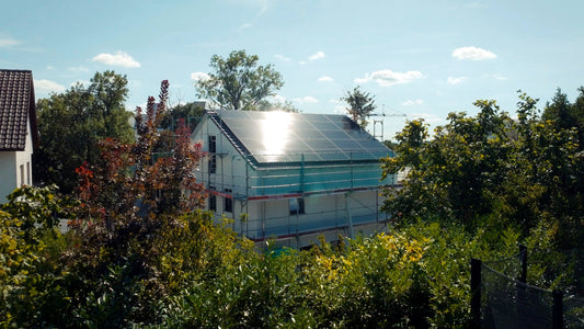 Unerwartete Blendwirkung der Solaranlage