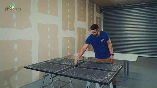 Wie bringe ich die Folie von Phytonics am besten auf meine Solarmodule auf?